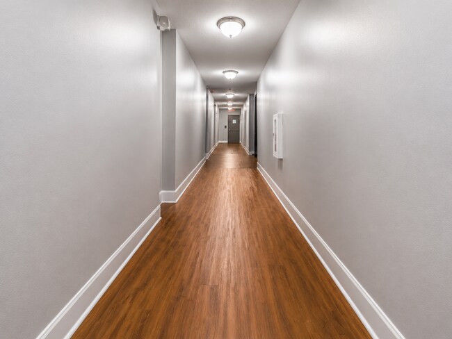 Foto del edificio - 860 N Orange Ave