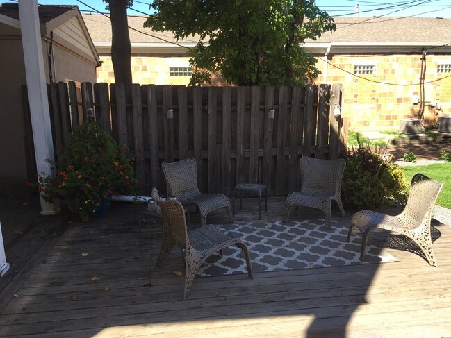 deck in back yard - 3515 Lake Elmo Ave N