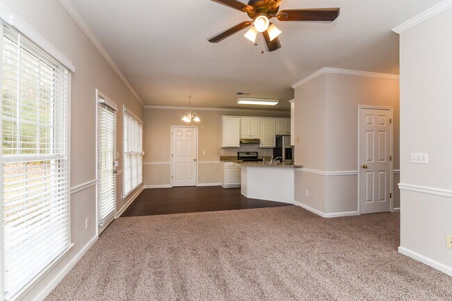 Foto del edificio - 2962 Spotted Pony Ct NW