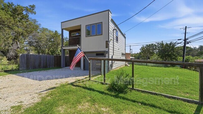 Foto del edificio - 1198 Green Hill Dr