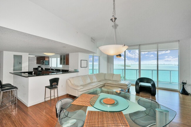 Photo - 1800 N Bayshore Dr Townhome