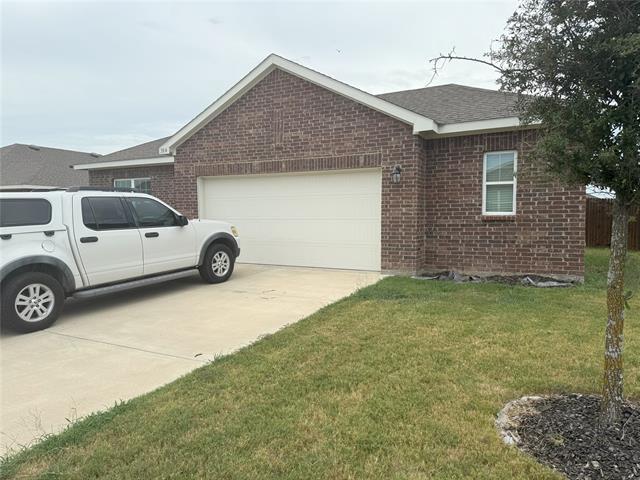 Foto principal - 304 Sabine River Rd
