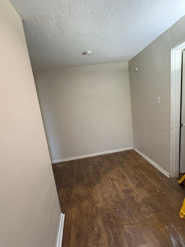 Foto del edificio - 14 W Victory Dr