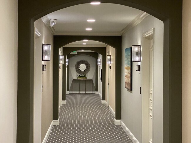 Foto del edificio - 7411 Herschel Ave