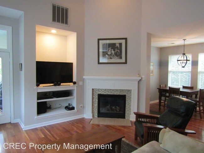 Building Photo - 3 br, 2.5 bath House - 156 Etiwan Park Street