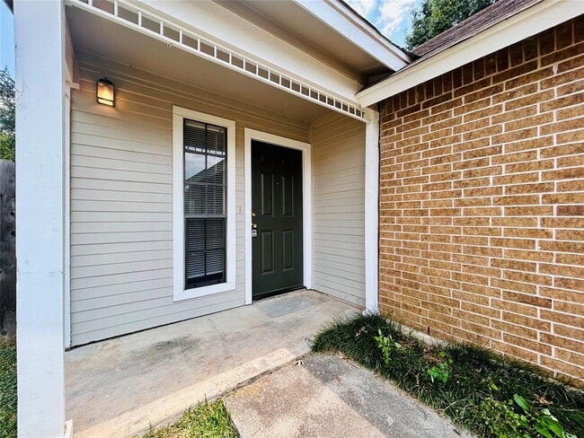 Building Photo - 9221 Kempler Dr