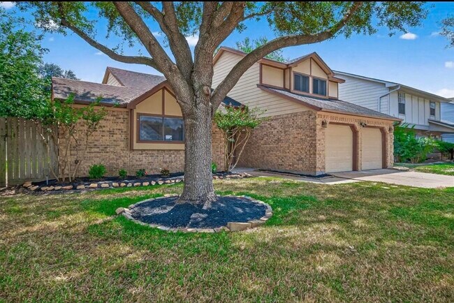 Foto del edificio - 15415 Swan Creek Dr