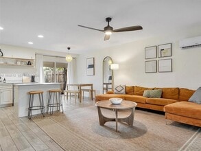 Building Photo - 300 SW 23rd St