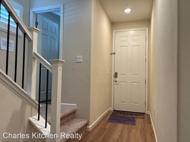 Foto del edificio - 4 br, 2.5 bath House - 3123 Creekside Lane