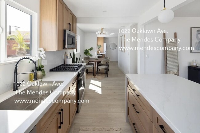 Building Photo - 1022 Oaklawn Ave