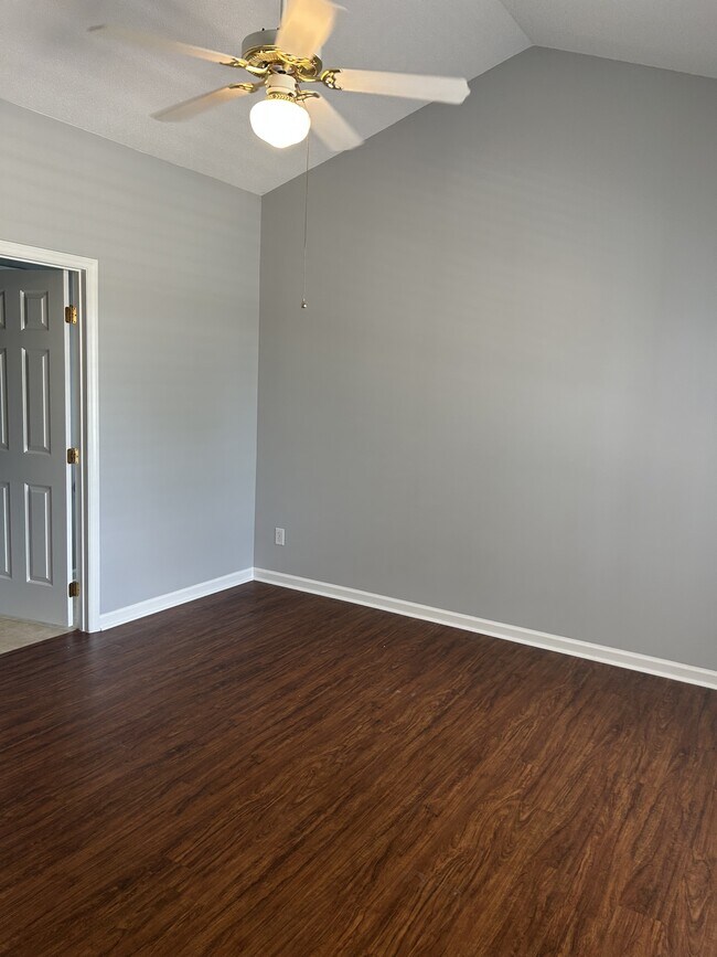 Foto del edificio - 2208 Castle Pines Dr