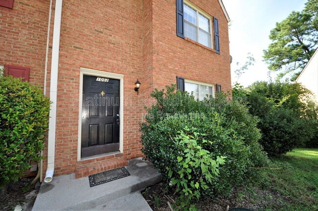 Photo - 1052 Westfield Trace Townhome