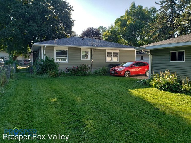 Building Photo - 3 br, 1.5 bath House - 2323 Minerva St