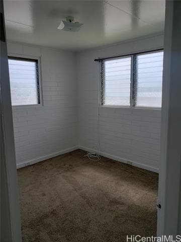 Building Photo - 141 Kihapai St