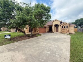 Building Photo - 7203 Andalucia Ln