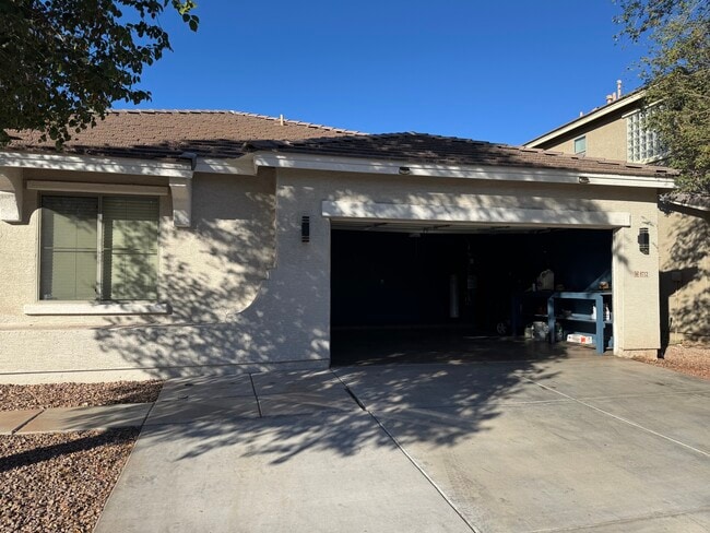 Building Photo - 8712 W Hammond Ln