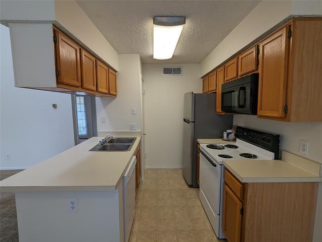 Foto del edificio - 5750 Phoenix Dr