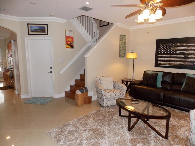 Building Photo - 2144 SE Labelle Dr