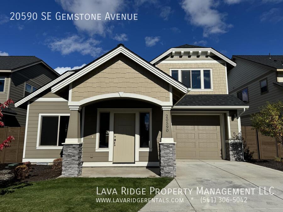 Primary Photo - 20590 SE Gemstone Ave