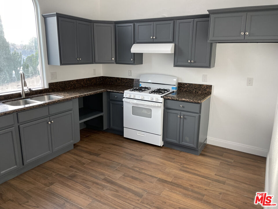 Foto principal - 3806 Crawford St
