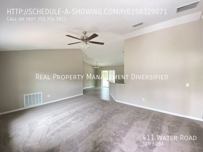 Building Photo - Custom Home - Desirable SE Ocala Neighborh...