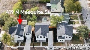 Foto del edificio - 419 N Mesquite St