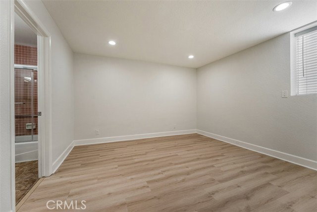Foto del edificio - 33852 Orilla Rd