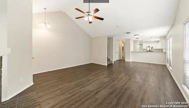 Building Photo - 13805 I-10