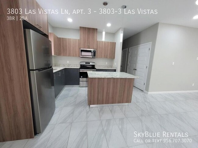 Foto del edificio - 3803 Las Vistas Ln