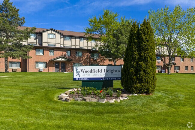 Foto del edificio - Woodfield Heights Apartments