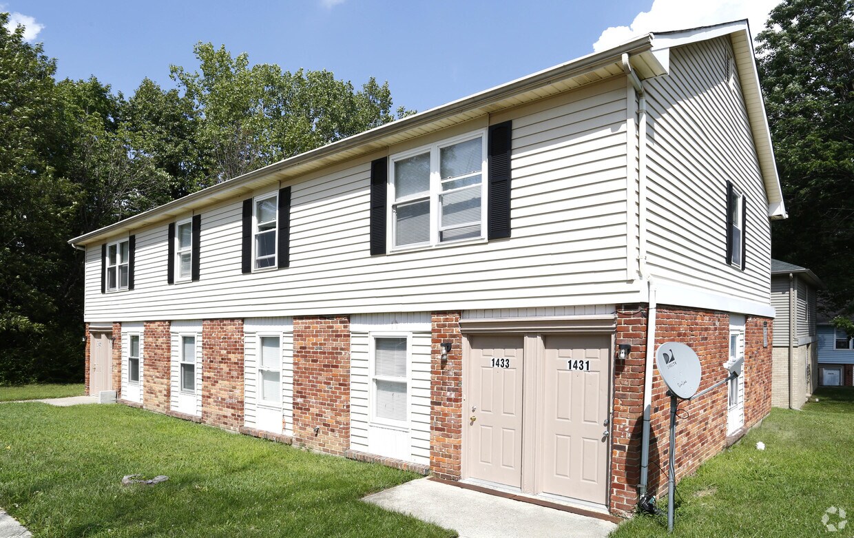Foto principal - 1431-1437 Forest Ln