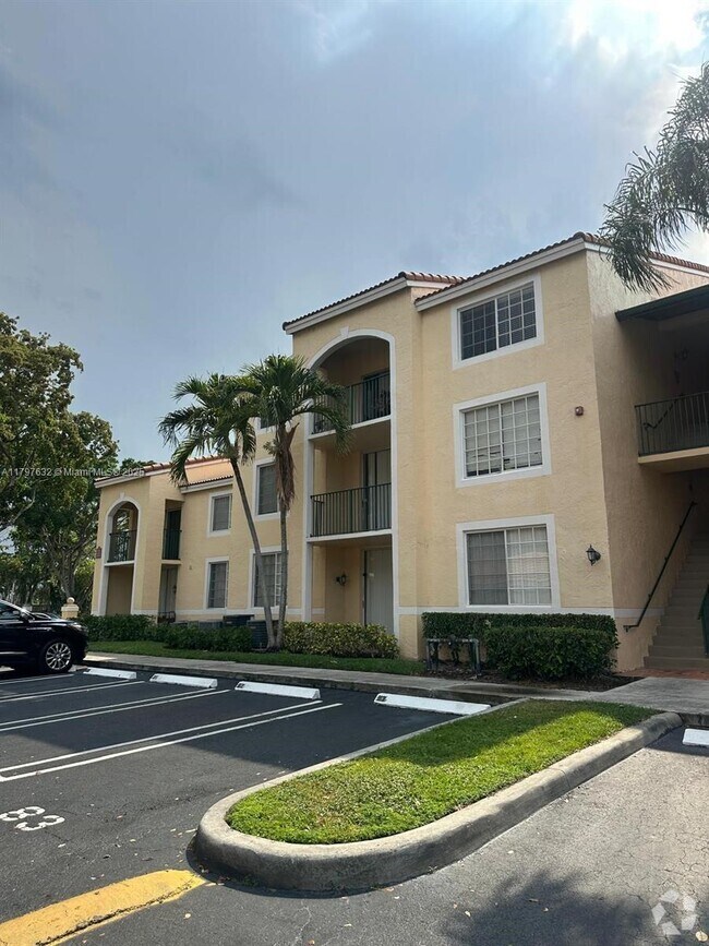 Building Photo - 1721 Village Blvd