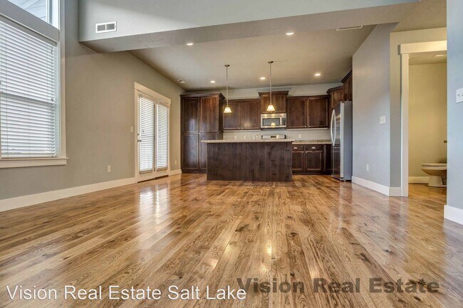 Building Photo - 11652 Stafford View Dr