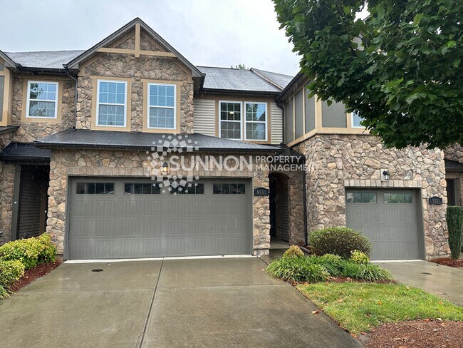 Foto del edificio - Upgraded Townhome in Berewick