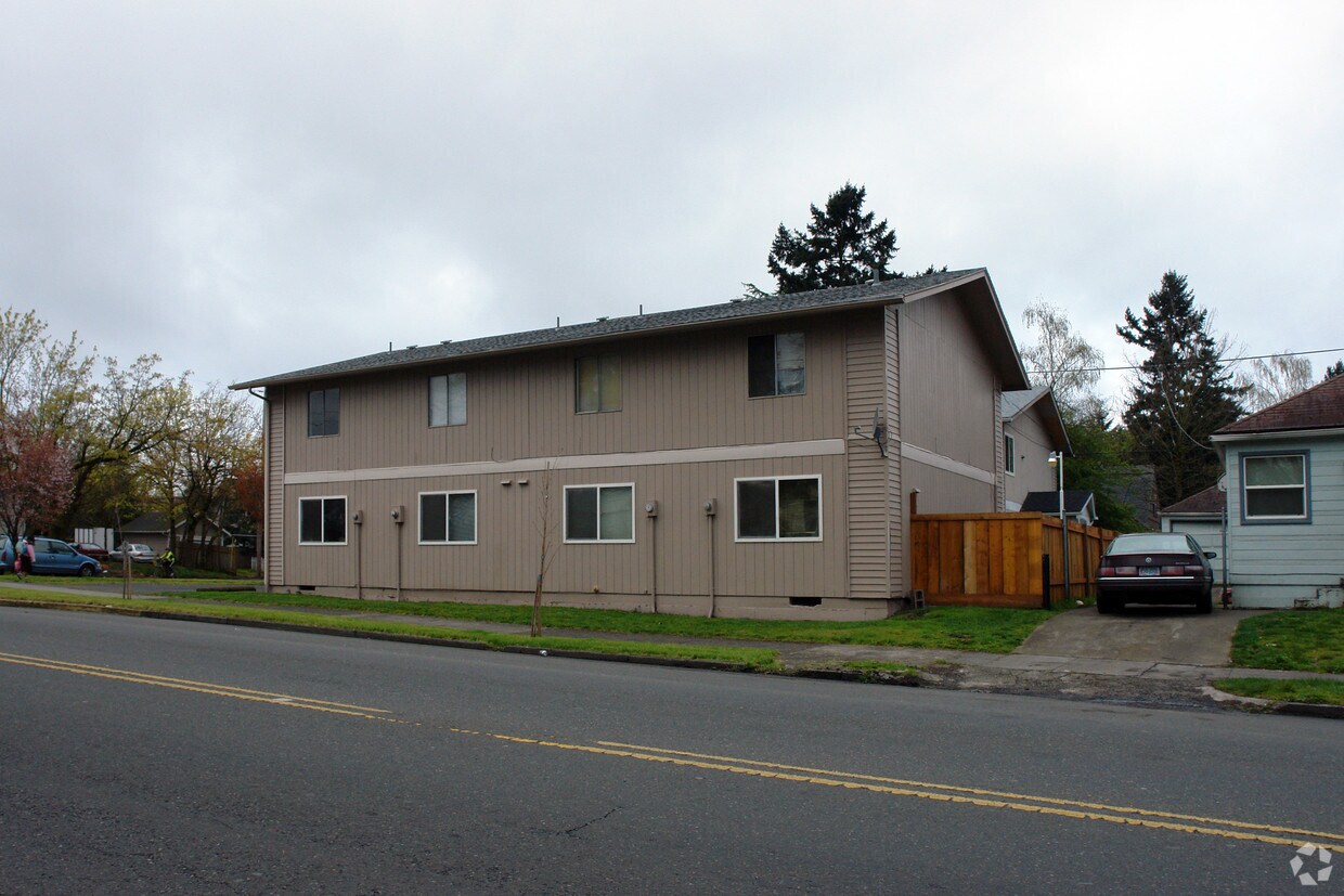Foto del edificio - Peninsula Park Apartments