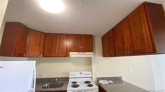 Building Photo - 739 Hausten St