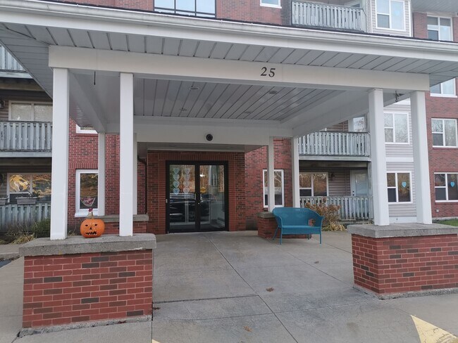 Photo du bâtiment - 25 Dartmouth Rd