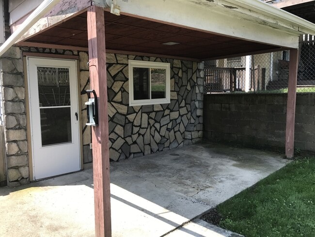 Photo - Mt Washington, 2 Bed 1.5 Bath House with Parking, A/C, Patio and More!