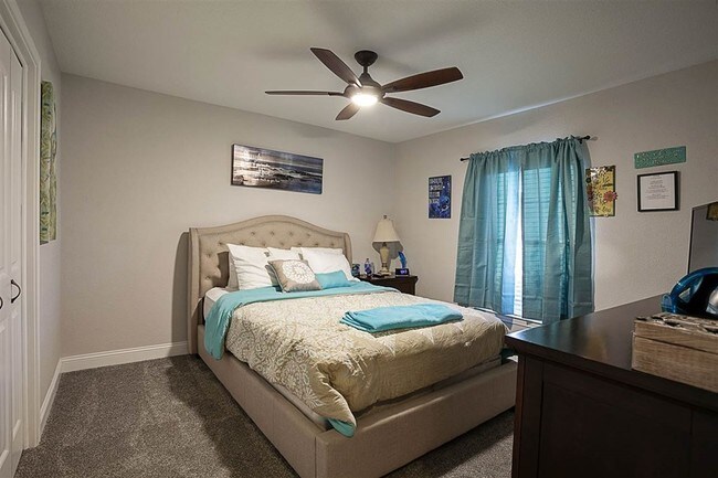 Foto del edificio - 1409 Elizabeth Stone Ln