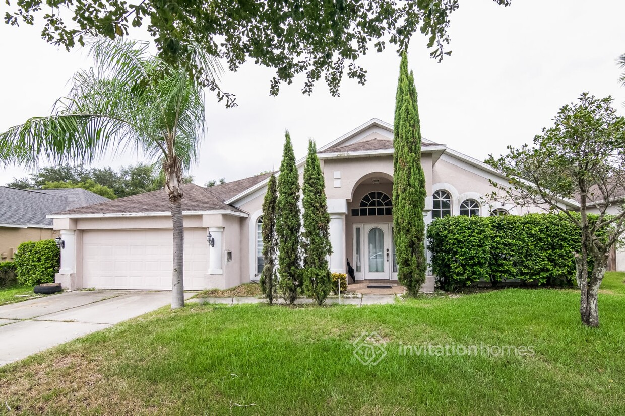 Foto principal - 9232 Hidden Water Cir