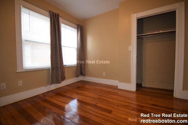 Photo - 6 Haskell St Apartment