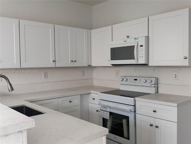 Foto del edificio - 13864 SW 273rd Terrace