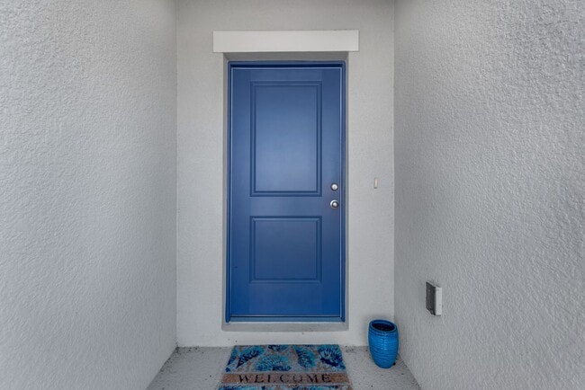 Building Photo - Broadview