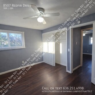 Foto del edificio - 8507 Redfir Dr