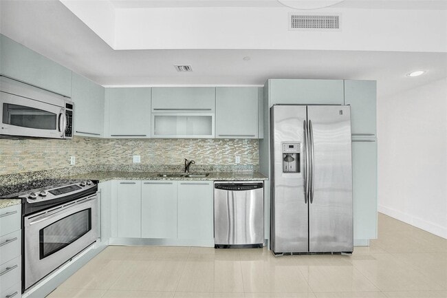 Foto del edificio - 950 Brickell Bay Dr