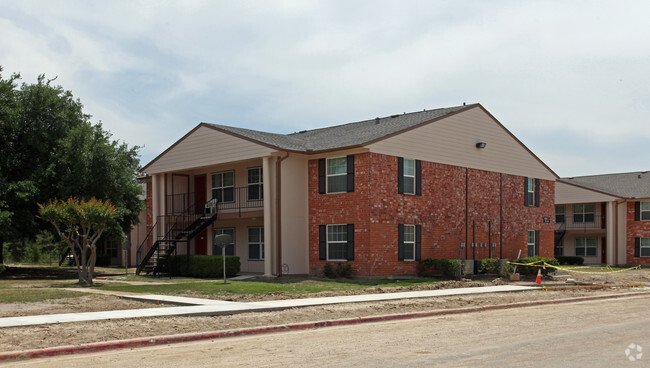 Building Photo - Colony of Humble