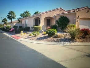 Building Photo - 41290 Calle Pampas