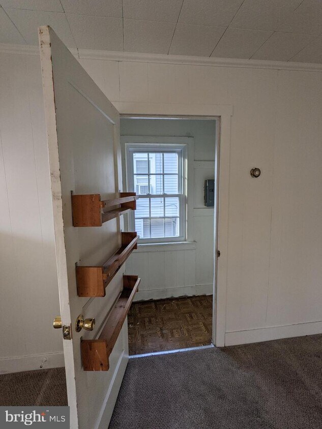 Foto principal - 104 N Main St