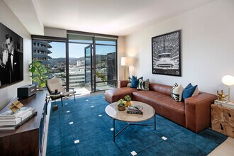 Interior Photo - Argyle House