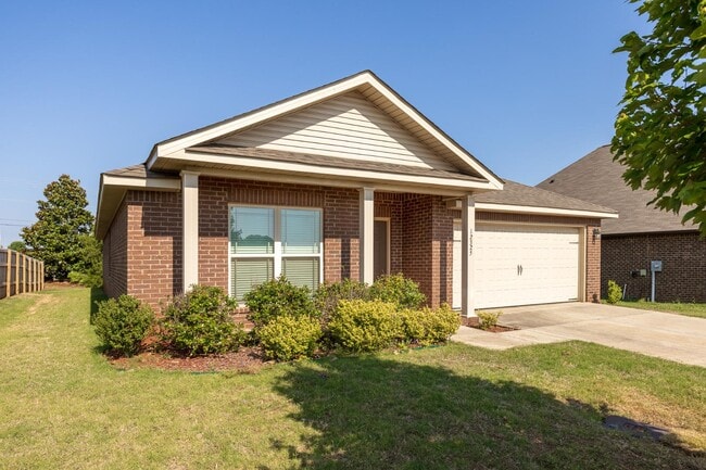 Building Photo - 12325 Old Orchard Rd